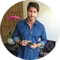 Vinícius Castro